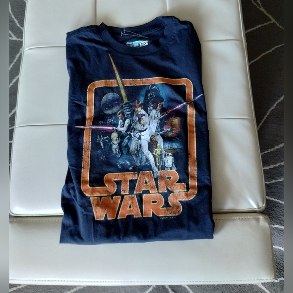 Vintage Look Star Wars T shirt "Collectible Line by Old Navy" - Picture 1 of 4